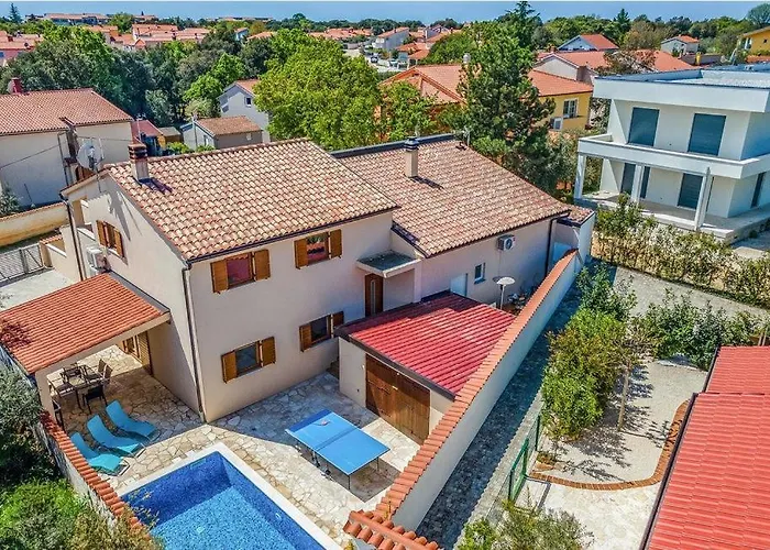 Cissana By Guide * Peroj